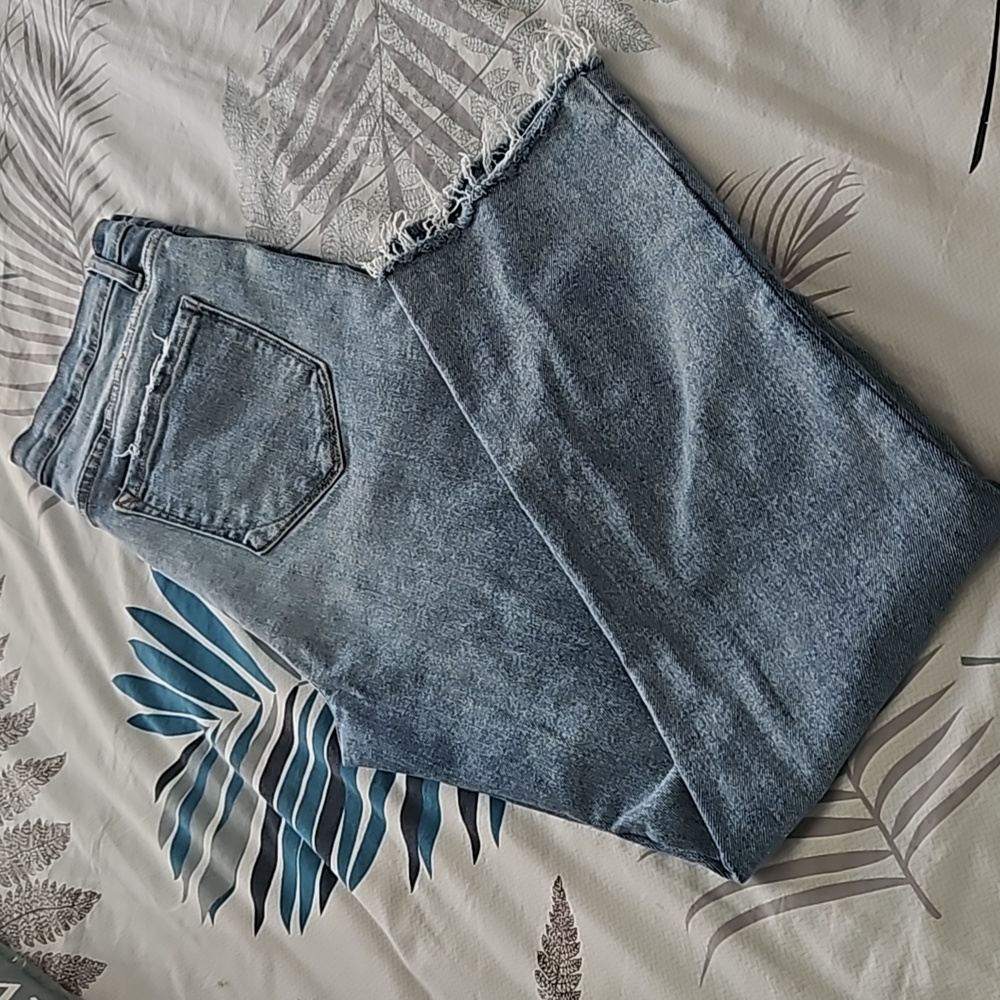Kensie: The Juliet High Rise Slim Jeans